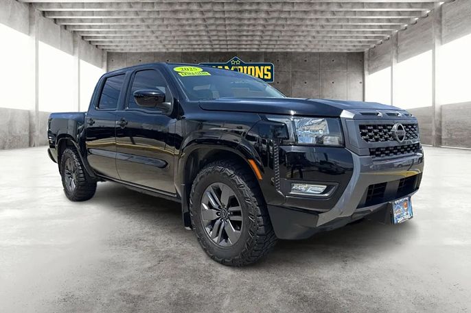 2025 Nissan Frontier