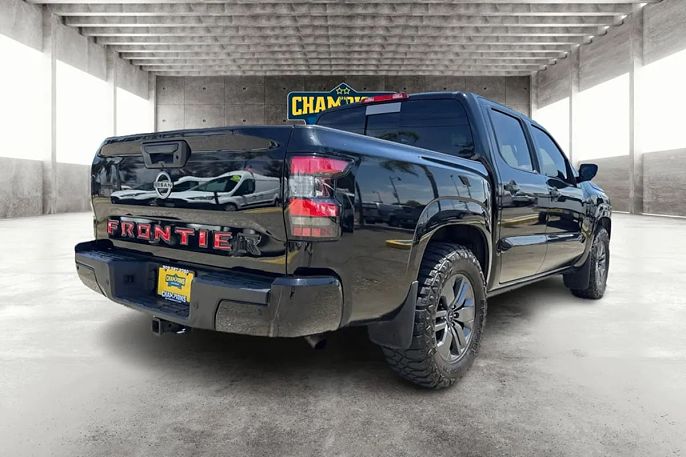 2025 Nissan Frontier