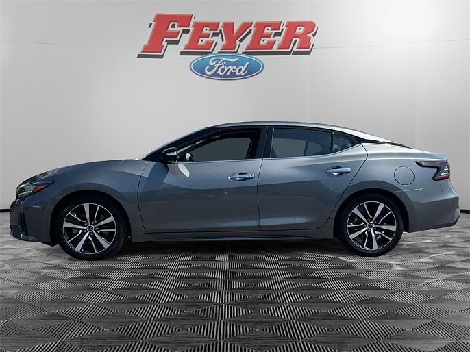 2023 Nissan Maxima