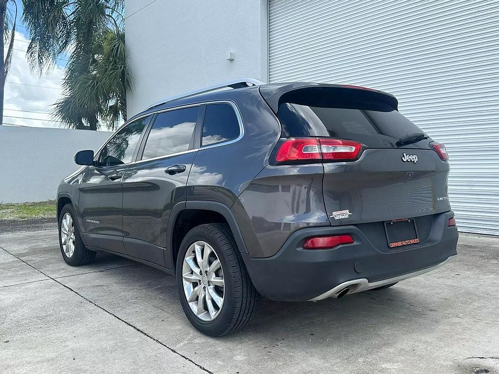 2017 Jeep Cherokee Limited Edition image 5