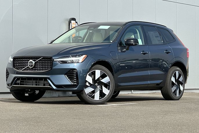 2025 Volvo XC60