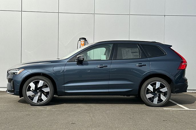 2025 Volvo XC60