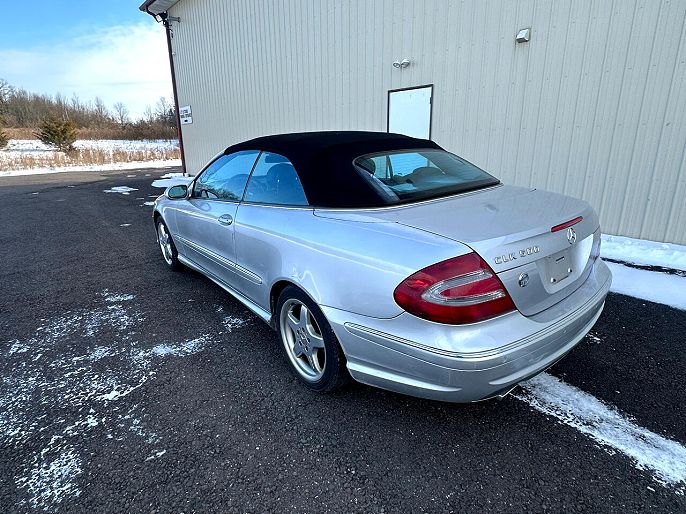 2004 Mercedes-Benz CLK