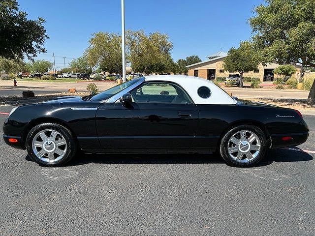 2005 Ford Thunderbird