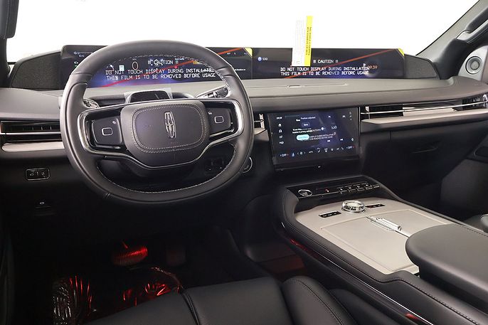 2027 Lincoln Navigator