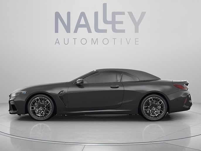 2023 BMW M8