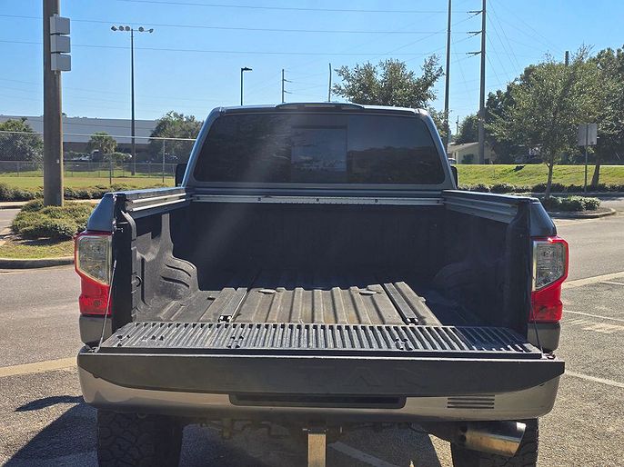 2016 Nissan Titan XD