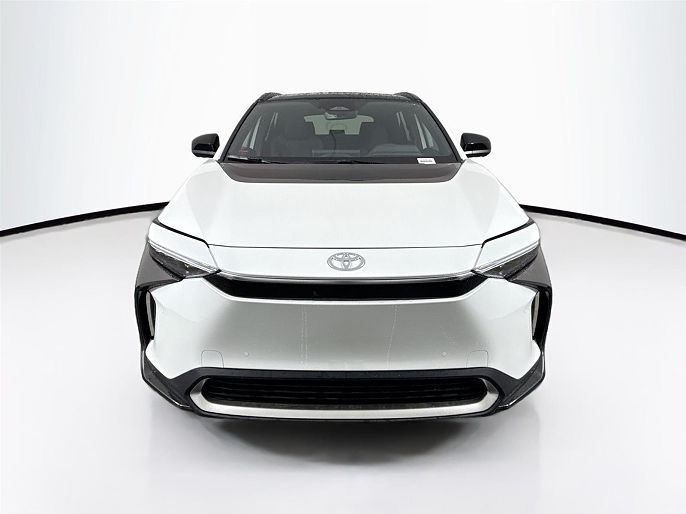 2025 Toyota bZ4X