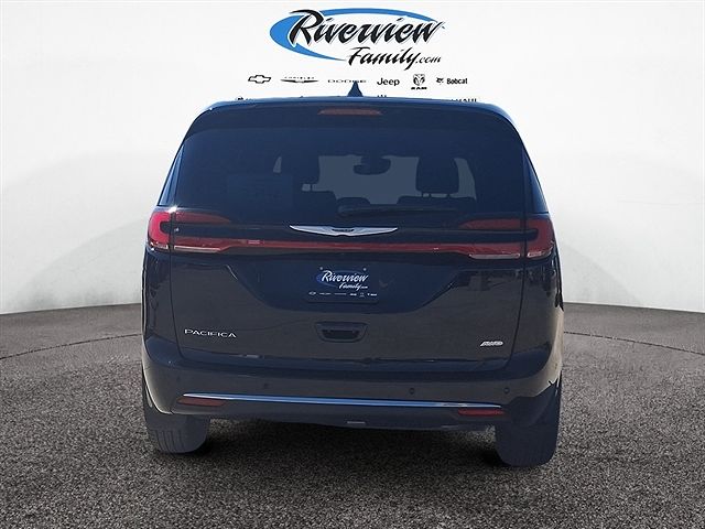 2025 Chrysler Pacifica
