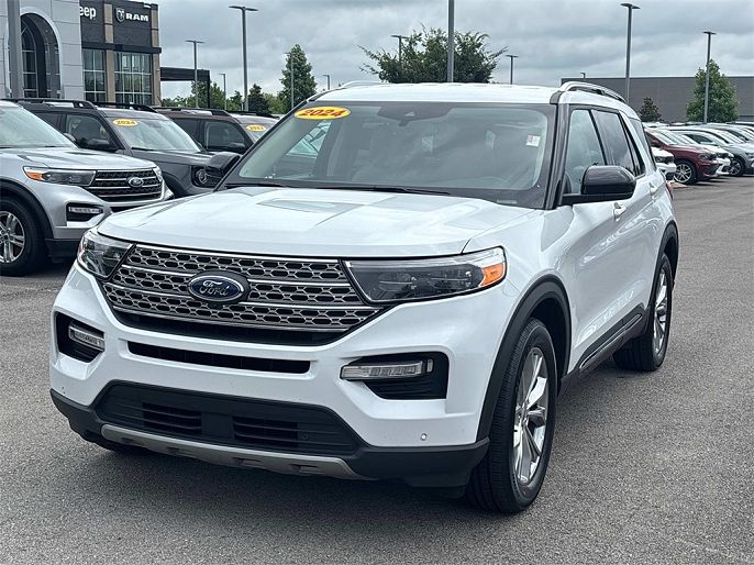 2024 Ford Explorer
