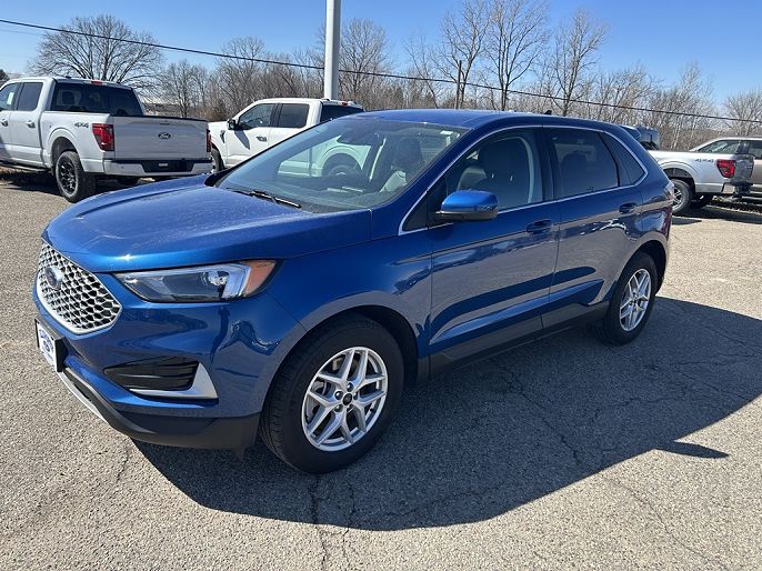 2023 Ford Edge