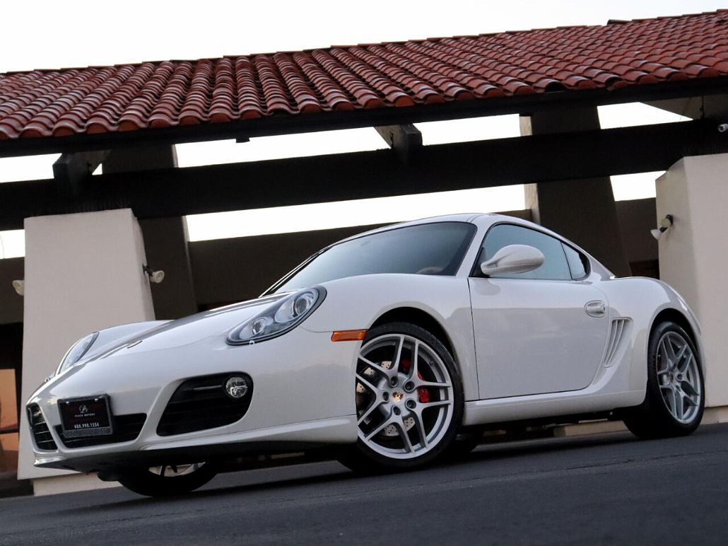 2011 Porsche Cayman S image 2