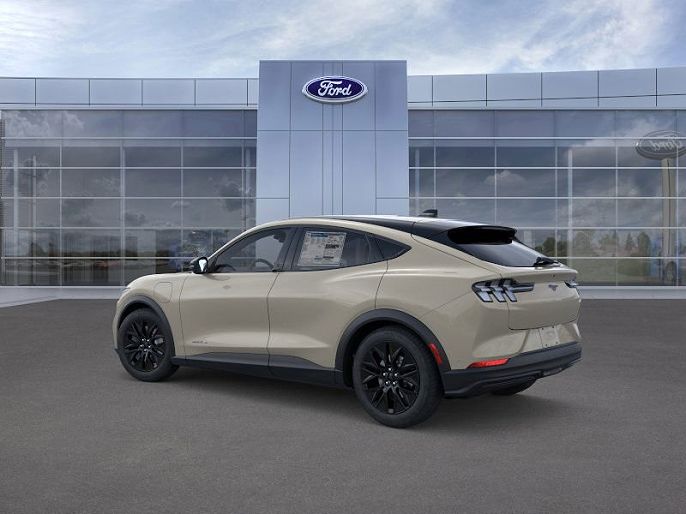 2025 Ford Mustang Mach-E