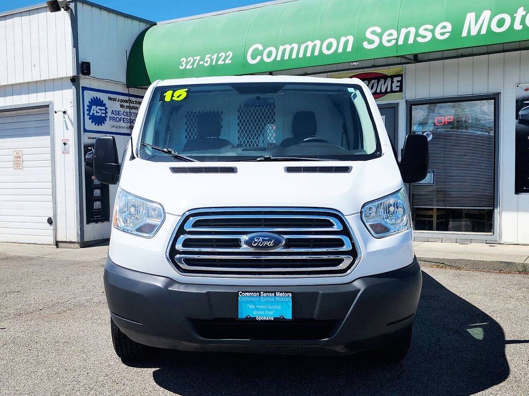 2015 Ford Transit Base image 1