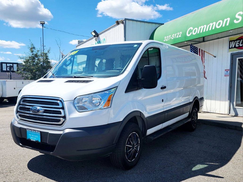 2015 Ford Transit Base image 2