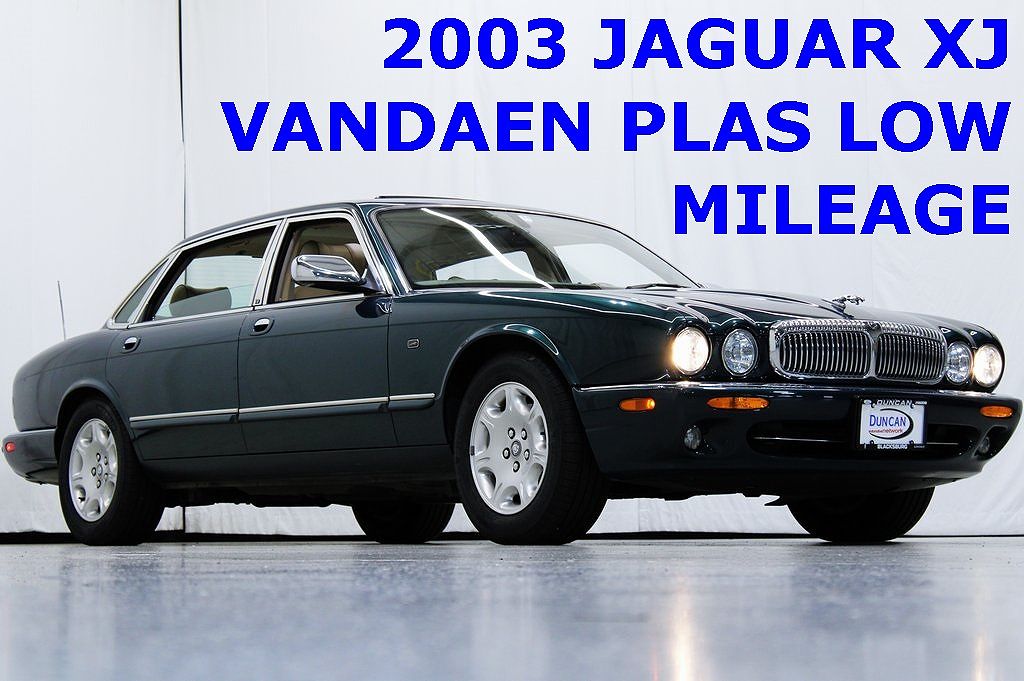 2003 Jaguar XJ Vanden Plas image 0