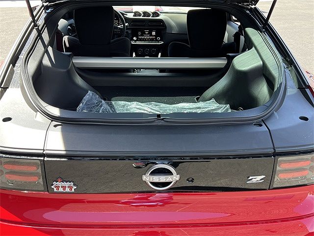 2025 Nissan Z