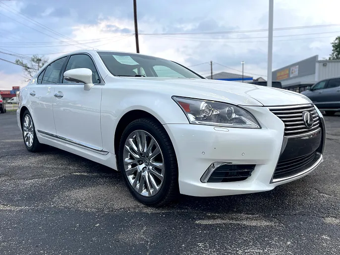 2015 Lexus LS