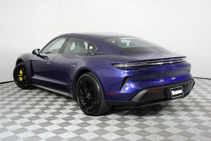 2025 Porsche Taycan