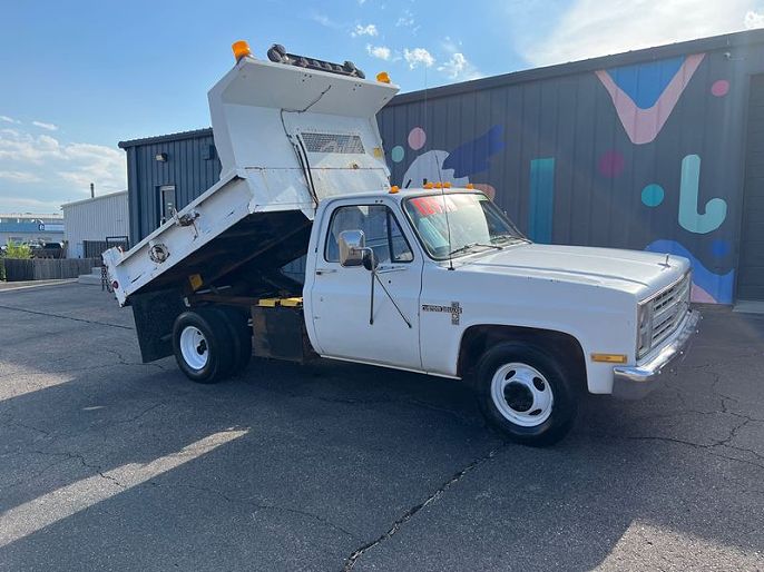 1988 Chevrolet R/V 30