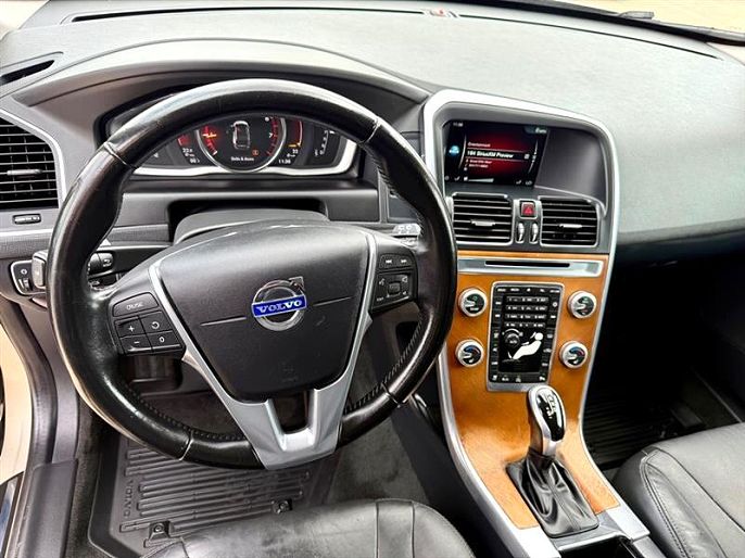 2017 Volvo XC60