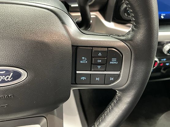2022 Ford F-150 XL photo 5