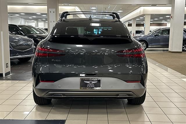 2025 Genesis GV60