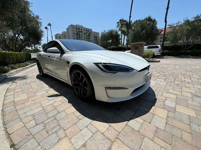 2022 Tesla Model S