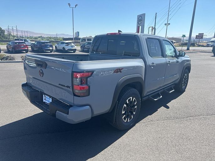 2024 Nissan Frontier