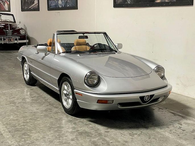 1991 Alfa Romeo Spider