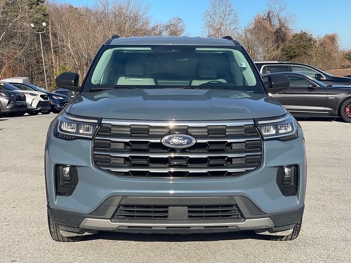 2025 Ford Explorer