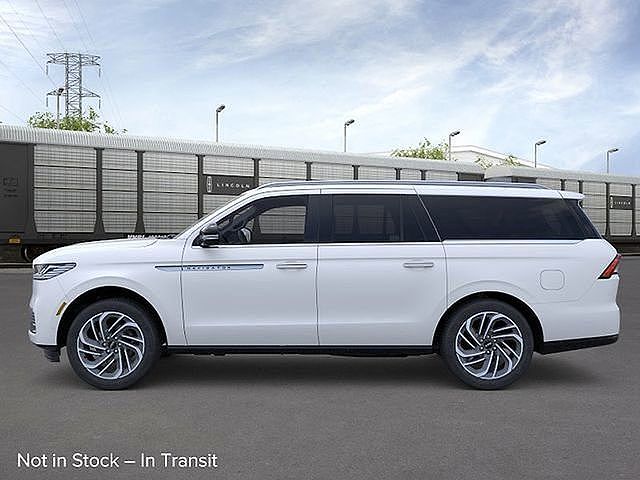 2026 Lincoln Navigator L