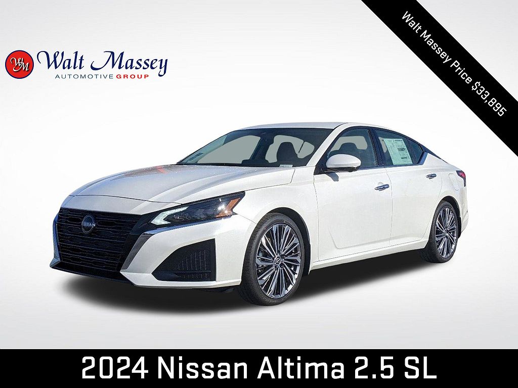 2024 Nissan Altima SL image 1