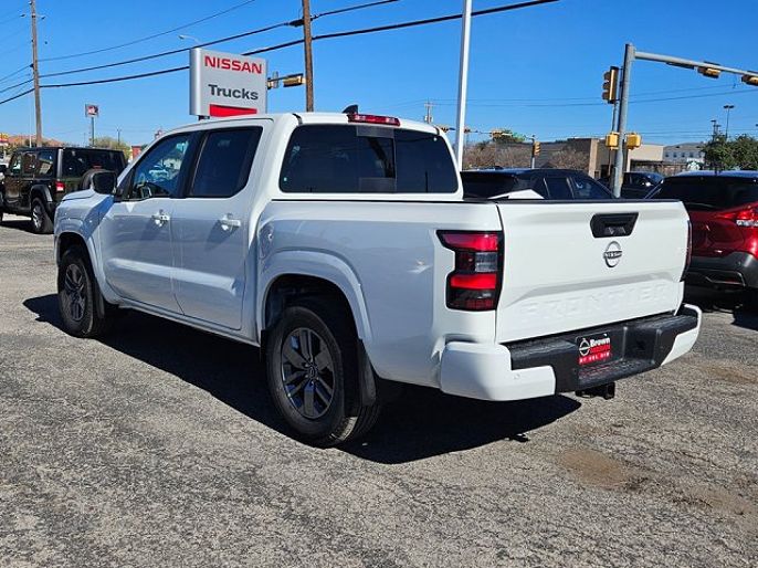 2025 Nissan Frontier