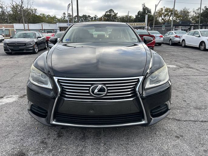 2013 Lexus LS