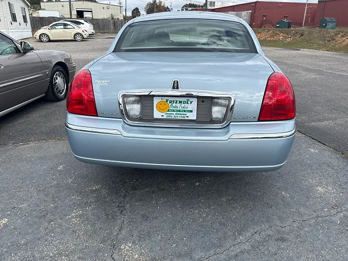 2008 Lincoln Town Car