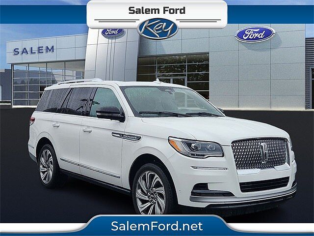 2022 Lincoln Navigator