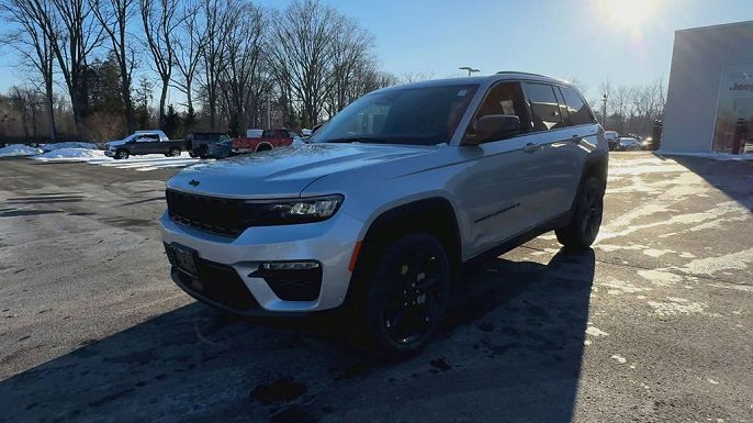 2025 Jeep Grand Cherokee