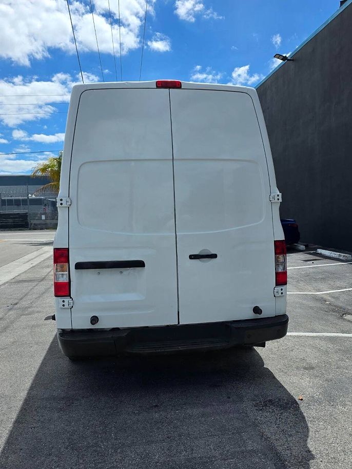 2014 Nissan NV