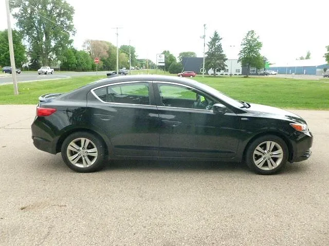 2013 Acura ILX