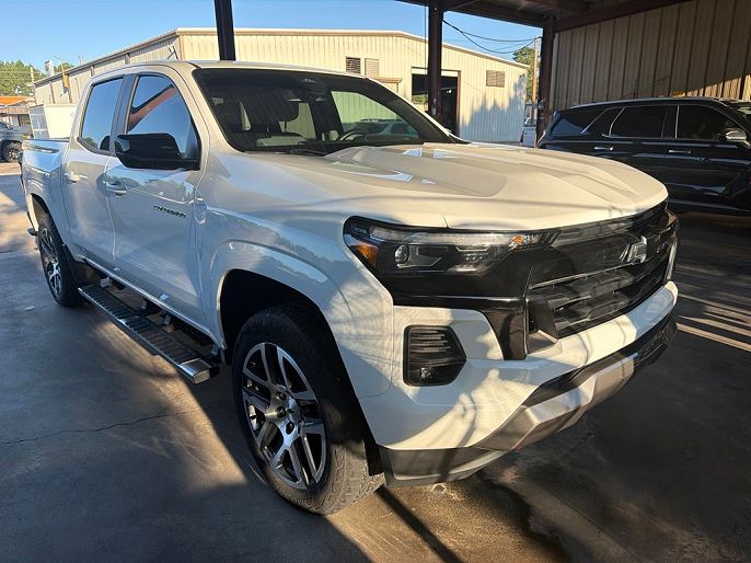 2024 Chevrolet Colorado