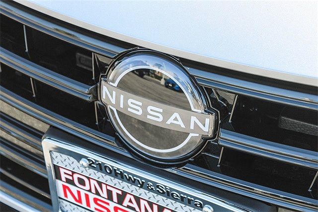 2024 Nissan Versa S image 4