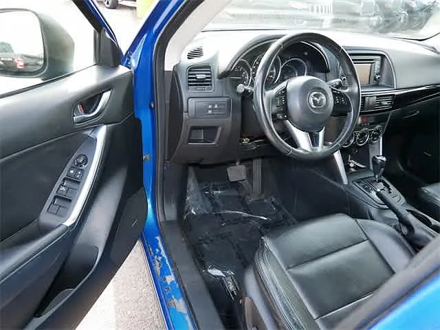 2014 Mazda CX-5 Touring image 3