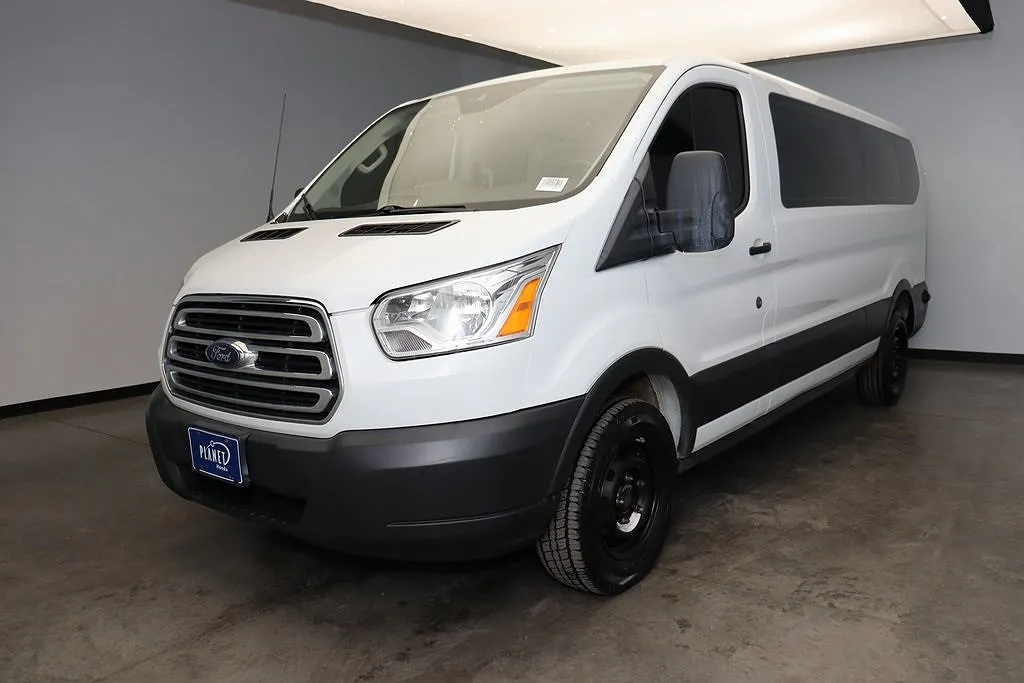 2019 Ford Transit XLT image 1