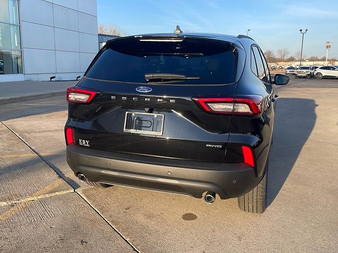 2025 Ford Escape