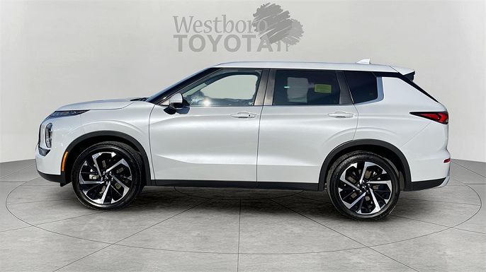 2023 Mitsubishi Outlander