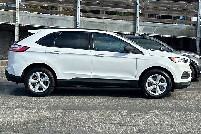 2021 Ford Edge