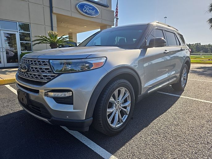 2020 Ford Explorer