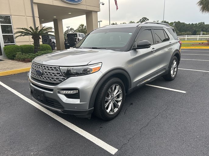 2020 Ford Explorer