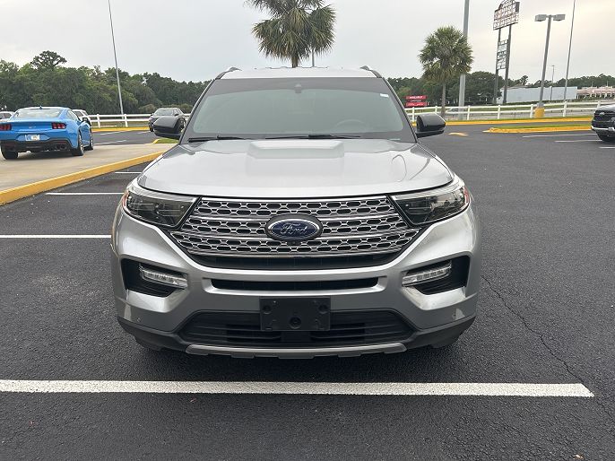 2020 Ford Explorer